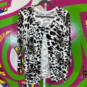 Susan Graver, Animal Print Jeweled Cardigan. Size XL. In excellent condition!